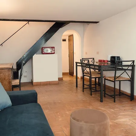 Apartamento Fiori Loft, A Historic In The Heart Of Roma